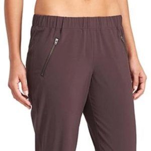 Athleta Aspire Ankle Pants Size 6